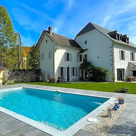Bed & Breakfast L 'air D'aspe *