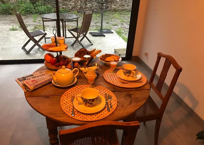 L 'air D'aspe Bed & Breakfast *