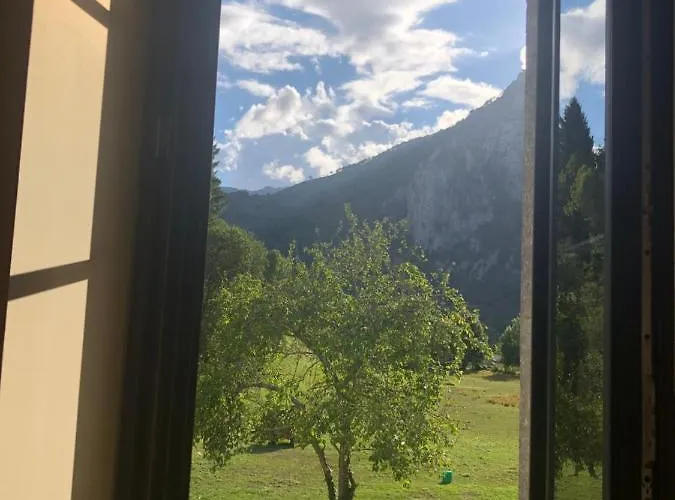 Couette-café L 'air D'aspe